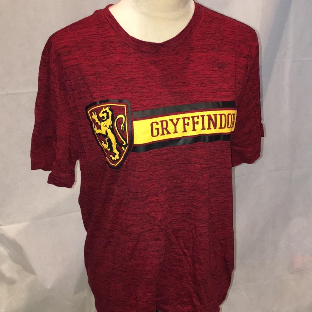 Harry Potter Gryffindor House T-Shirt | Red Heather | Halloween Costume Tee | M